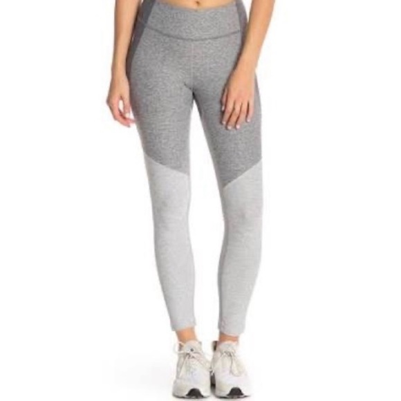 Outdoor Voices Grey Colorblock 7/8 leggings - Picture 1 of 7